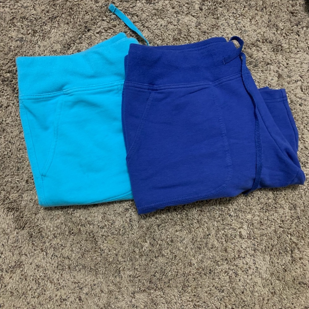 Athletic shorts